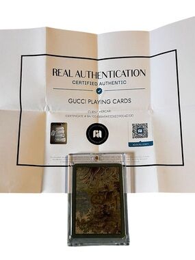 Gucci - Green and Gold Patterned Playing Card in Protective Case, 3 of โฆ๏ธ